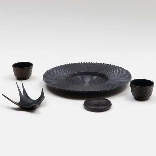 GROUP OF CAST METAL TABLE