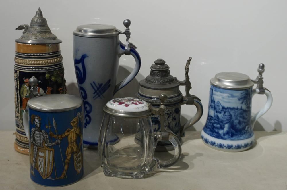GROUP OF CERAMIC STEINSGroup of