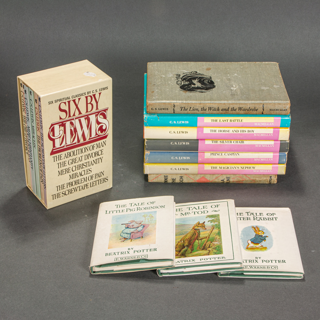 GROUP OF CHILDREN'S BOOKS INCLUDING