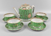 GROUP OF CHINESE CABBAGE TEA S