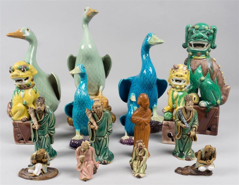 GROUP OF CHINESE CERAMIC