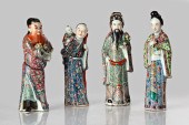 GROUP OF CHINESE COURT FIGURES
