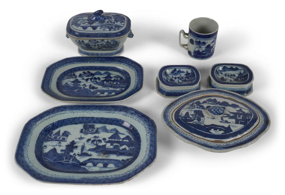 GROUP OF CHINESE EXPORT CANTON BLUE