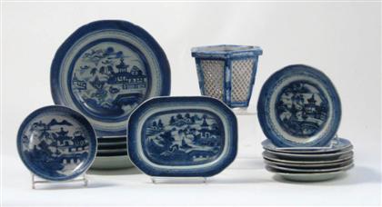 Group of Chinese export porcelain
