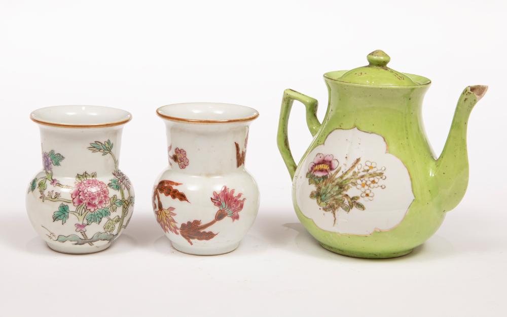 GROUP OF CHINESE FAMILLE ROSE