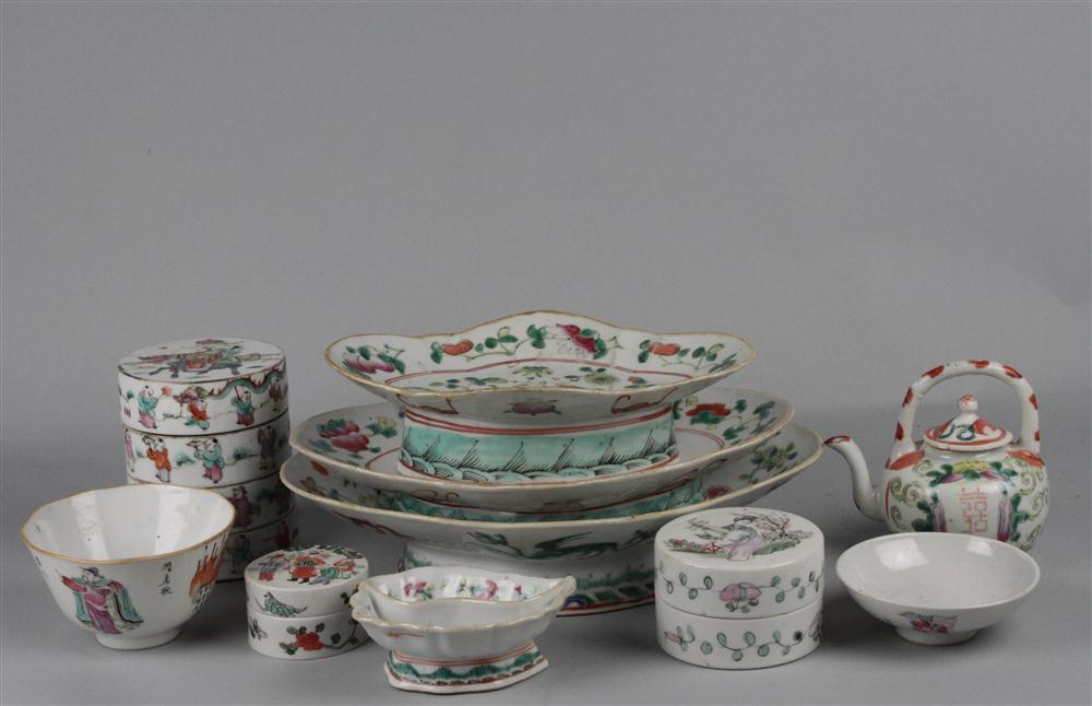 GROUP OF CHINESE TABLE WARES 19TH
