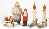 GROUP OF CHRISTMAS ITEMS<br>Gr
