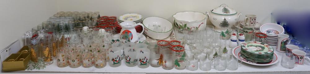 GROUP OF CHRISTMAS THEMED DECORATED