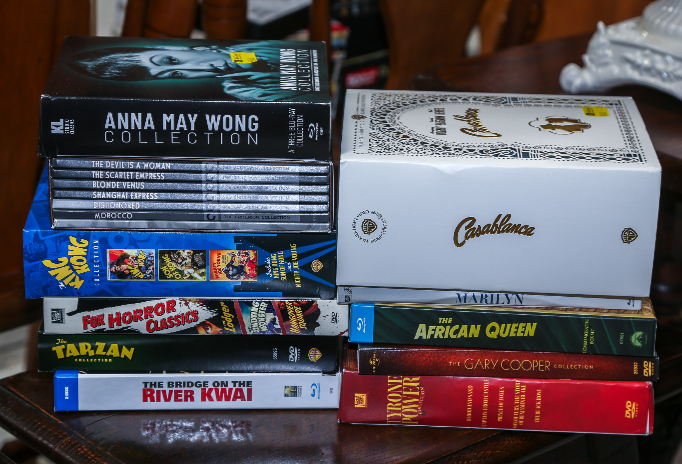 GROUP OF CLASSIC MOVIE DVD SETS