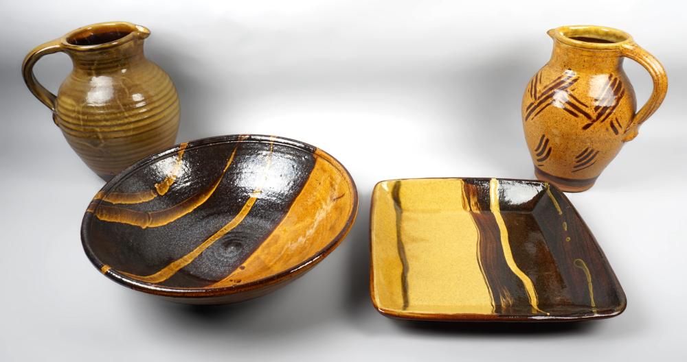 GROUP OF CLIVE BOWEN STUDIO POTTERY