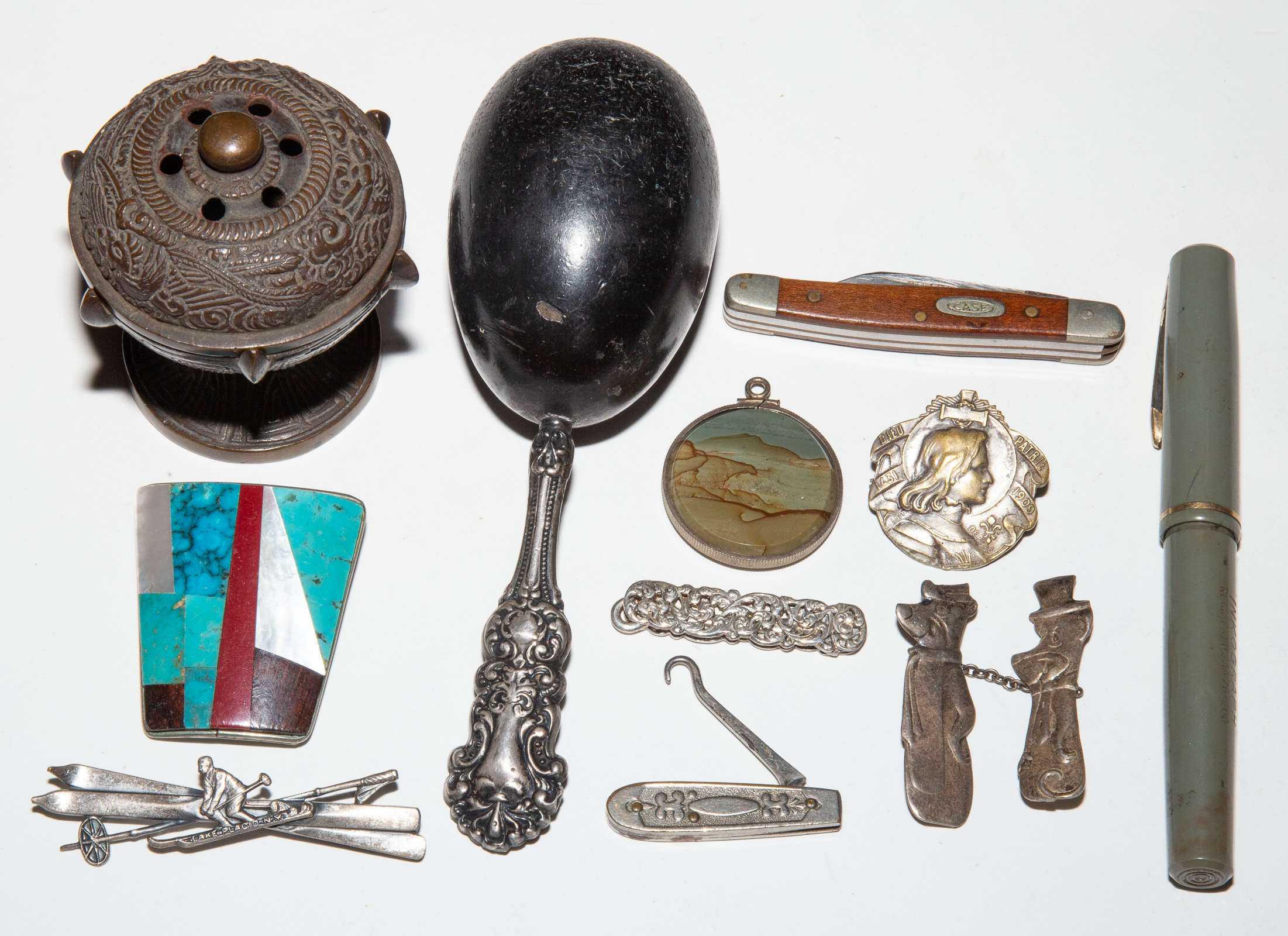 GROUP OF COLLECTIBLES Including a