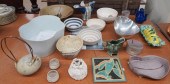 GROUP OF CONTEMPORARY CERAMIC