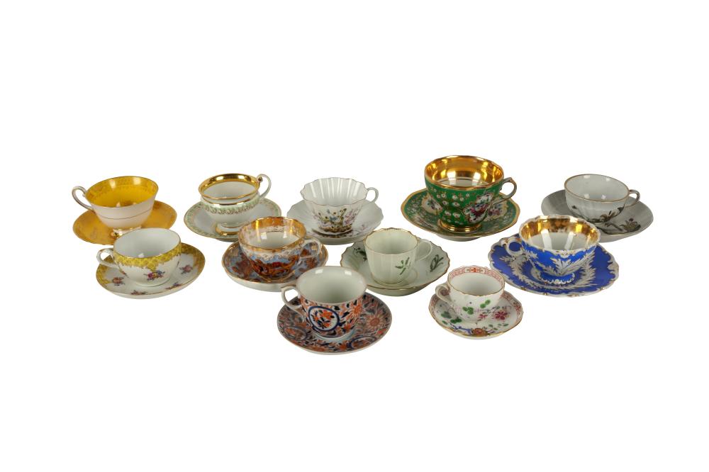 GROUP OF CONTINENTAL PORCELAIN CUPS