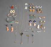 GROUP OF COSTUME JEWELRYGroup