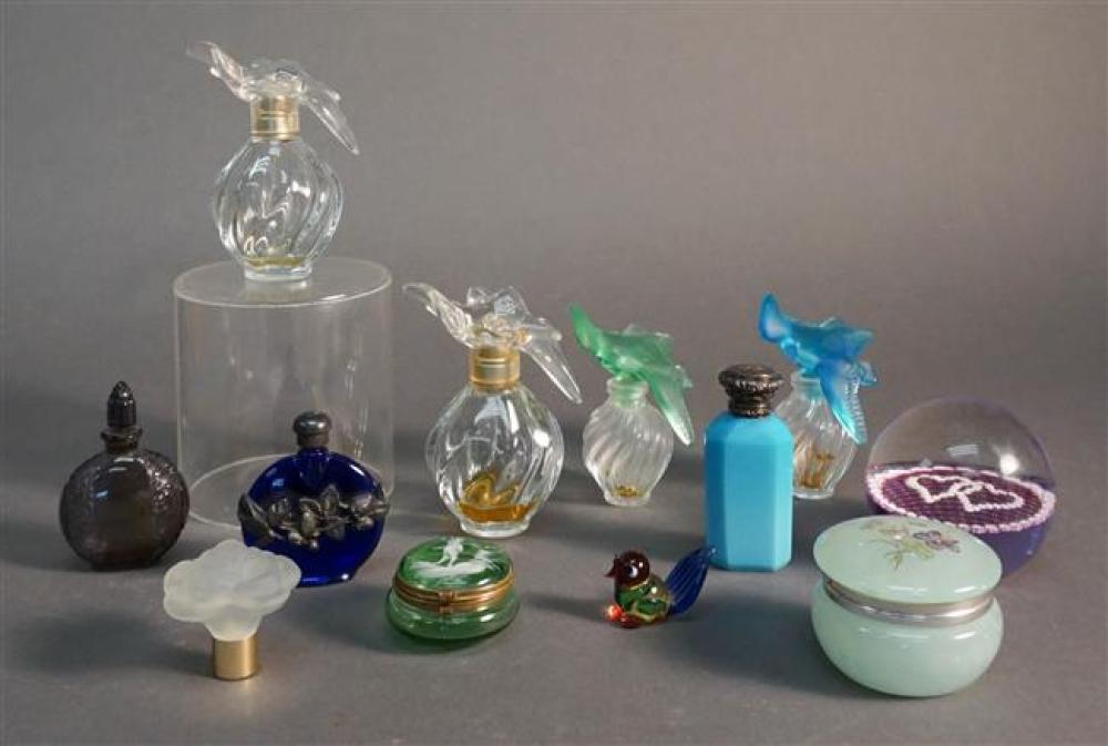GROUP OF CRYSTAL AND GLASS