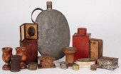 GROUP OF DECORATIVE ACCESSORIE