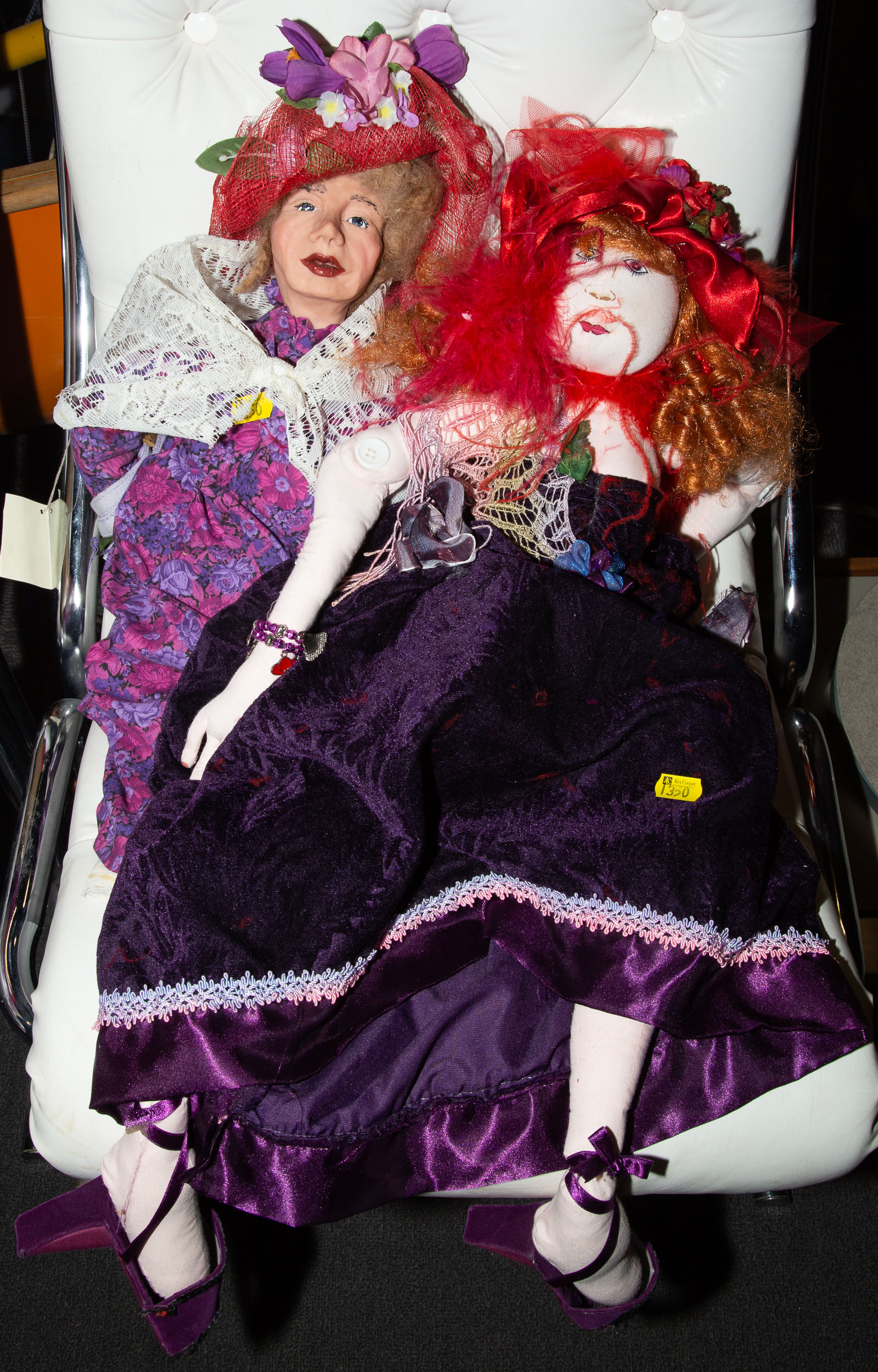 GROUP OF DECORATIVE DOLLS &