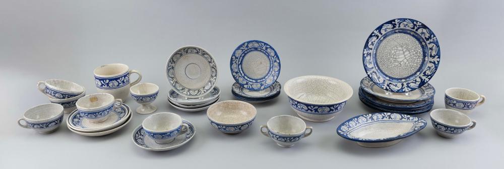 GROUP OF DEDHAM POTTERY RABBIT