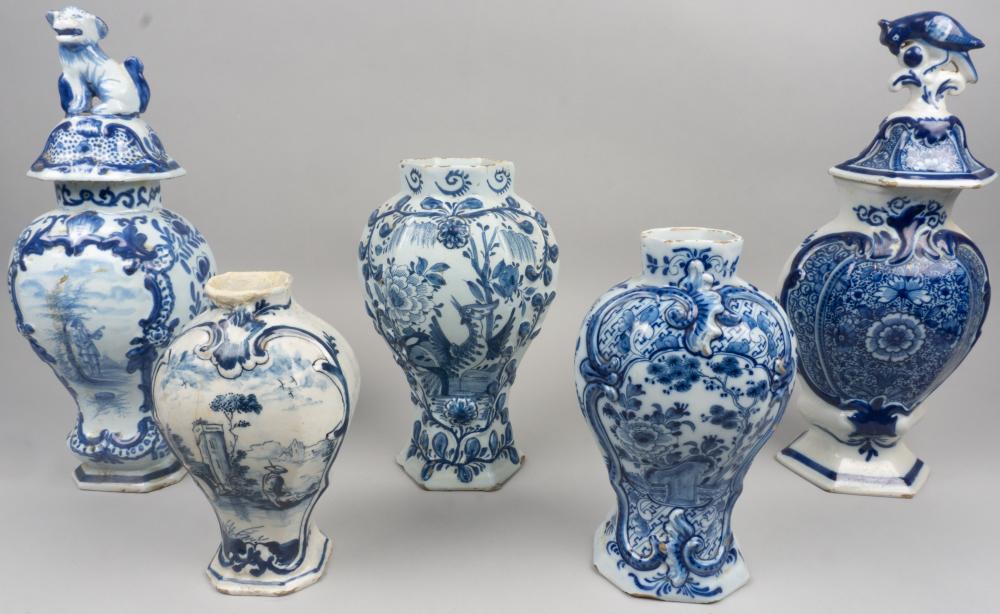 GROUP OF DELFT VASES AND COVERED