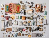 GROUP OF DOLLHOUSE MINIATURESG