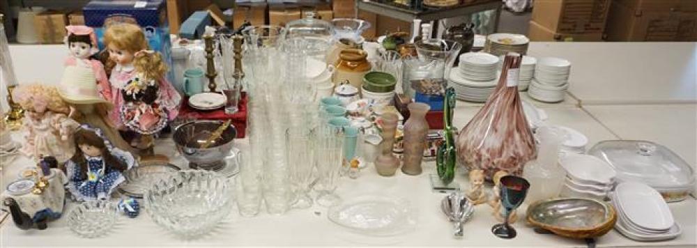GROUP OF DOLLS, AND GLASS AND