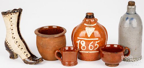 GROUP OF EARTHENWARE, 19TH