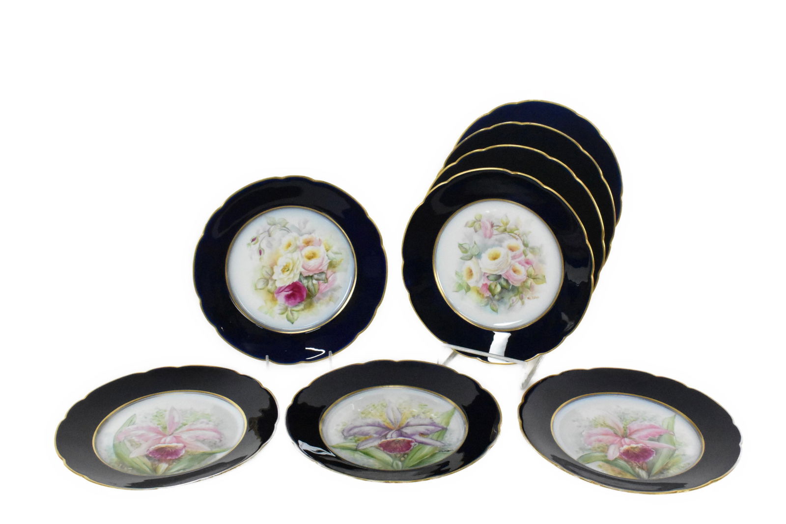 GROUP OF EIGHT FRENCH LIMOGES