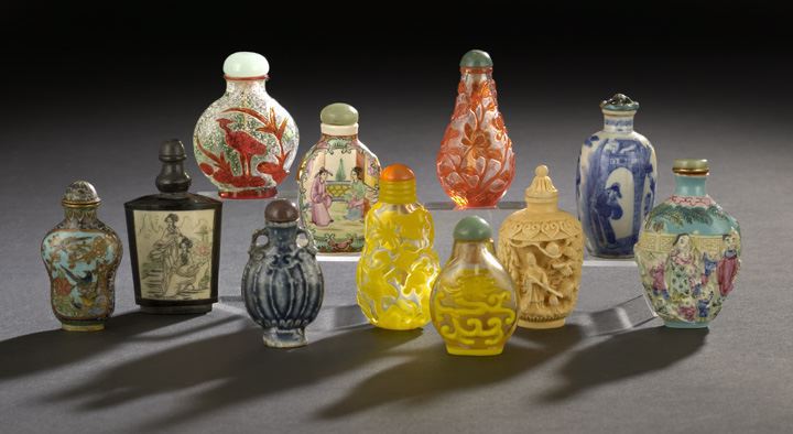 Group of Eleven Chinese Snuff