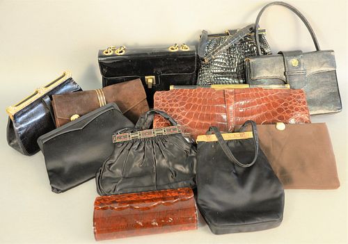 GROUP OF ELEVEN VINTAGE PURSES TO