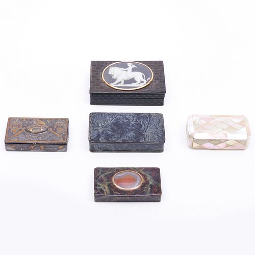 GROUP OF FIVE SNUFF AND SMALL TABLE