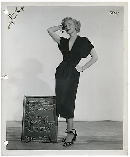 GROUP OF FIVE VINTAGE MARILYN