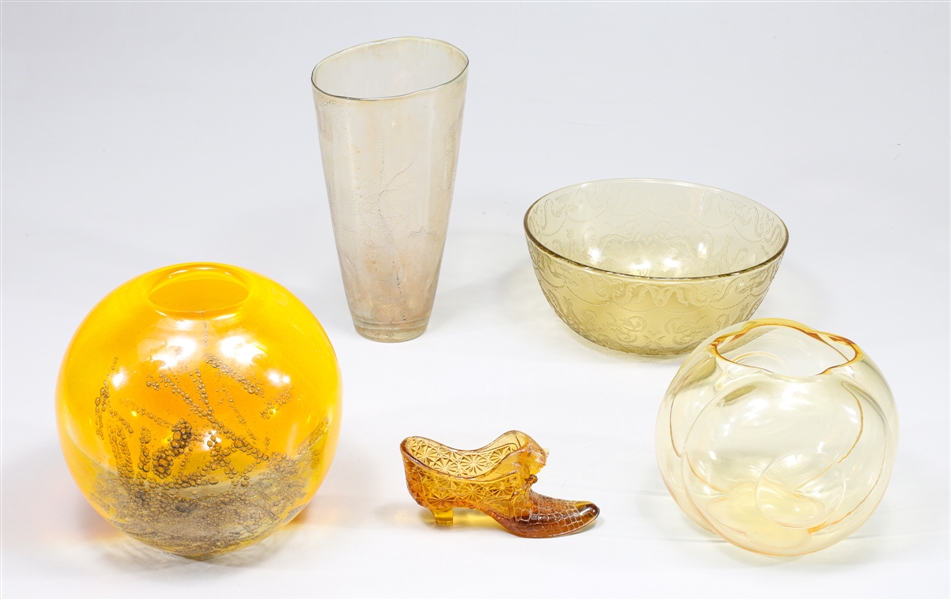 Group of five vintage various amber