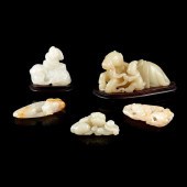 GROUP OF FIVE ZOOMORPHIC JADE