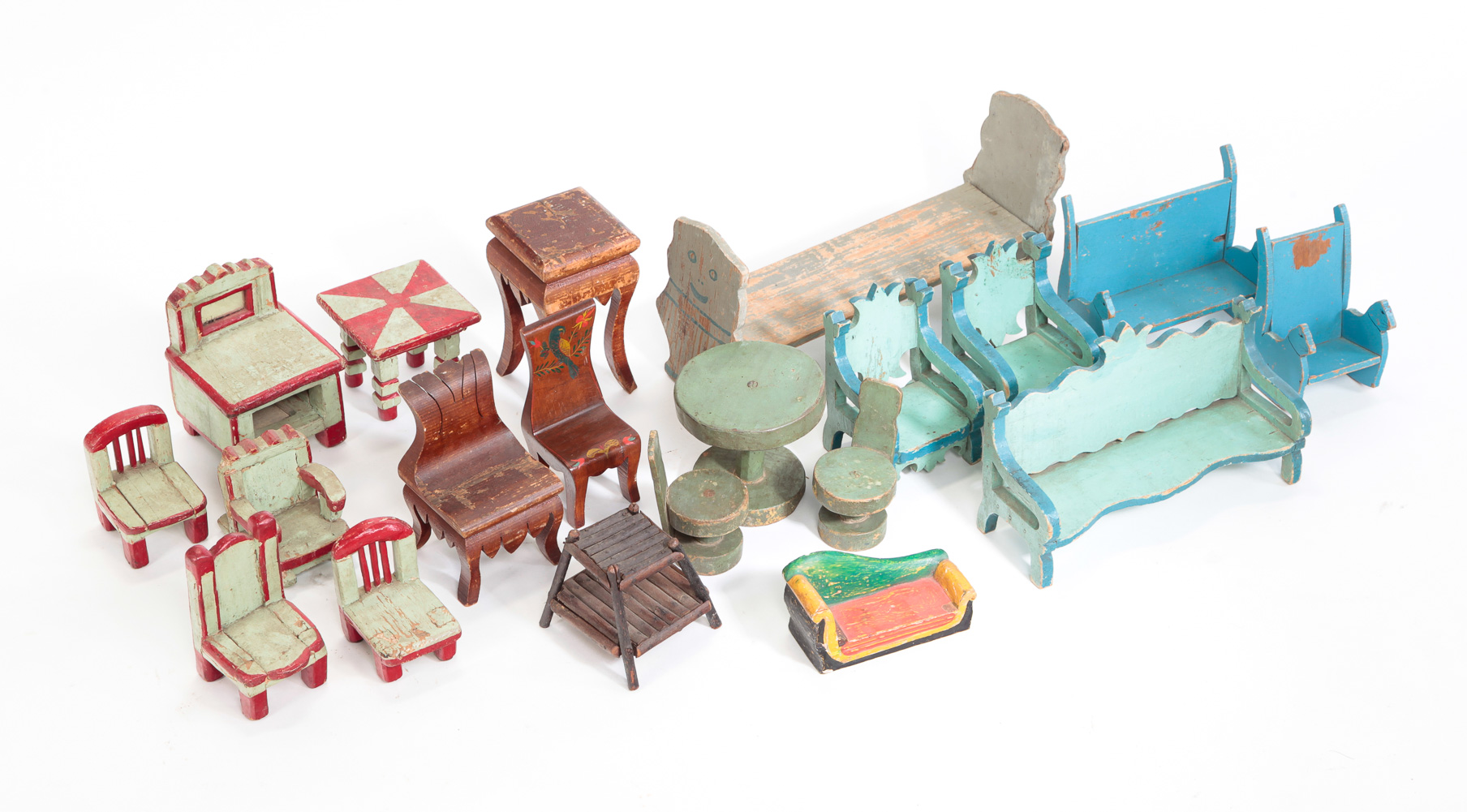 GROUP OF FOLKSY DOLL FURNITURE.