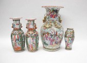 GROUP OF FOUR CHINESE PORCELAI