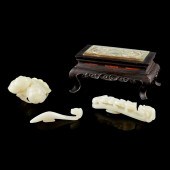 GROUP OF FOUR JADE CARVINGS ??