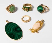 GROUP OF FOUR YELLOW GOLD RING