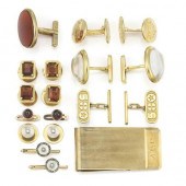 Group of Gentlemans Gold Jewel