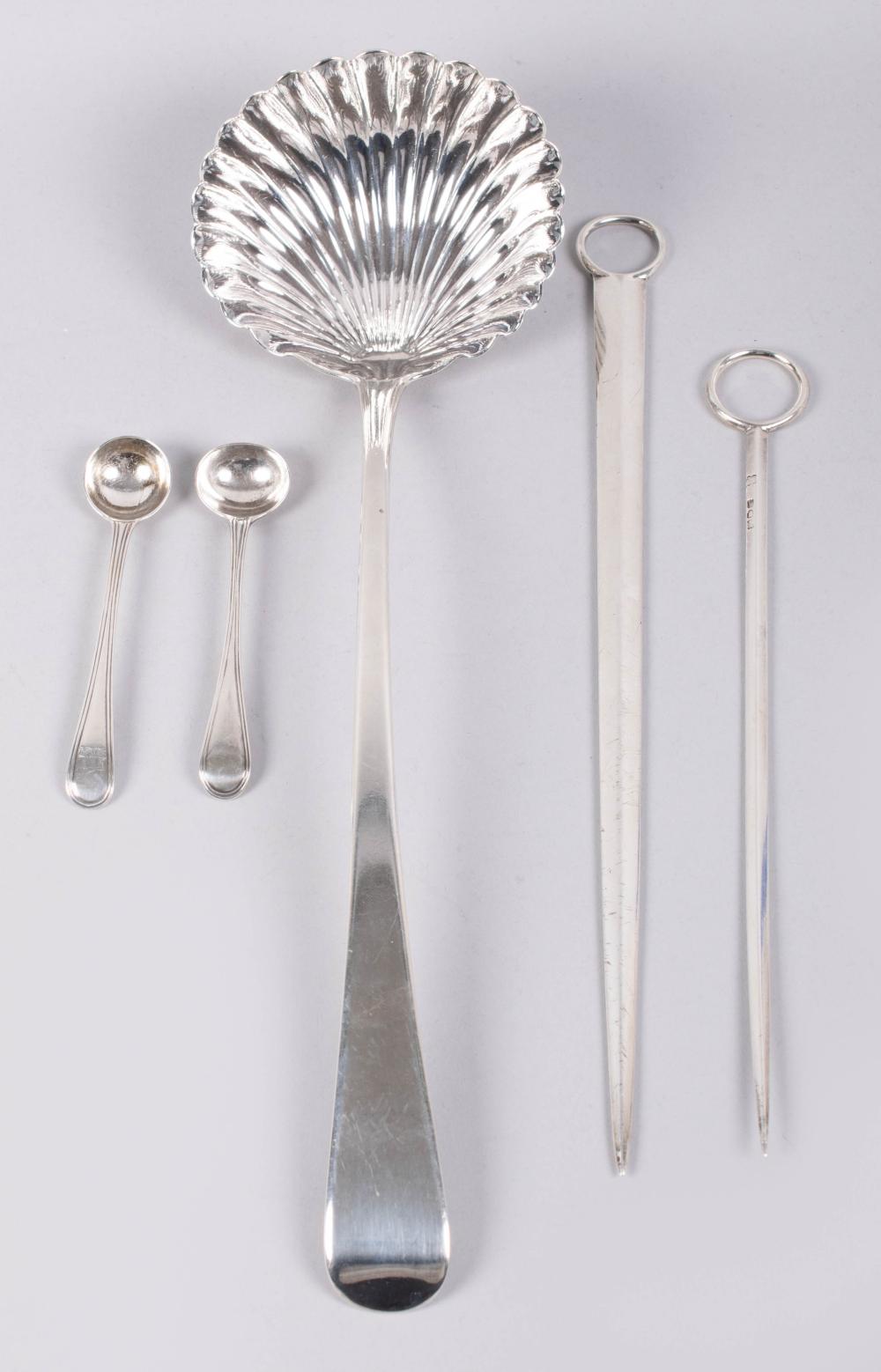 GROUP OF GEORGIAN SILVER ITEMS: A