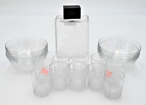 GROUP OF GLASS TO INCLUDE JEAN LUCE