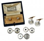 GROUP OF GOLD CUFFLINKSboxed p