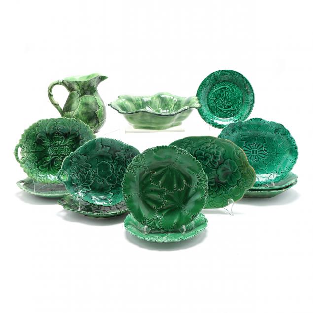 GROUP OF GREEN LEAF MAJOLICA: TEN
