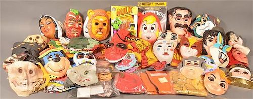 GROUP OF HALLOWEEN MASKS AND
