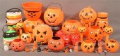 GROUP OF HALLOWEEN PLASTIC ITE