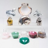 GROUP OF HARDSTONE AND SILVERE