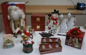 GROUP OF HOLIDAY DECORATIONSGr