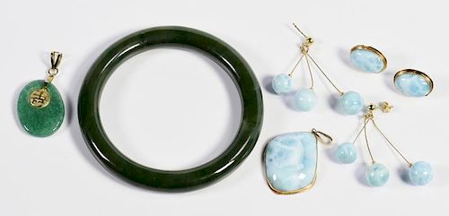 GROUP OF JADE AND STONE