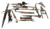 GROUP OF KNIVES AND DAGGERS TO