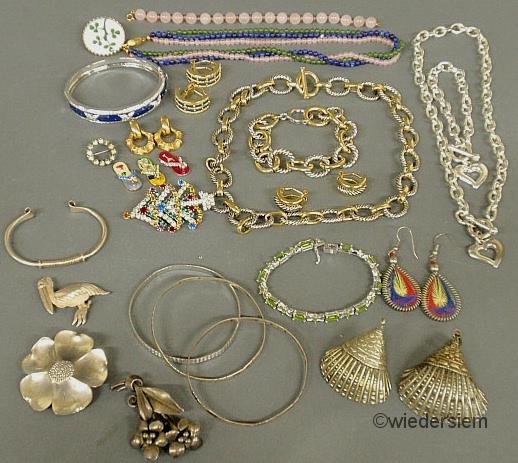 Group of ladies jewelry- 3 sterling