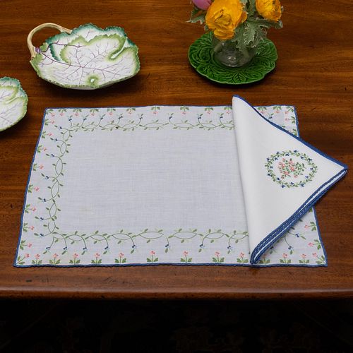 GROUP OF LINENS EMBROIDERED PINK
